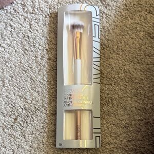 Flower Beauty White & Rose Gold Concealer Tapered Brush